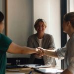 中小企業でも使える！初めての人材派遣サービス導入ガイド
